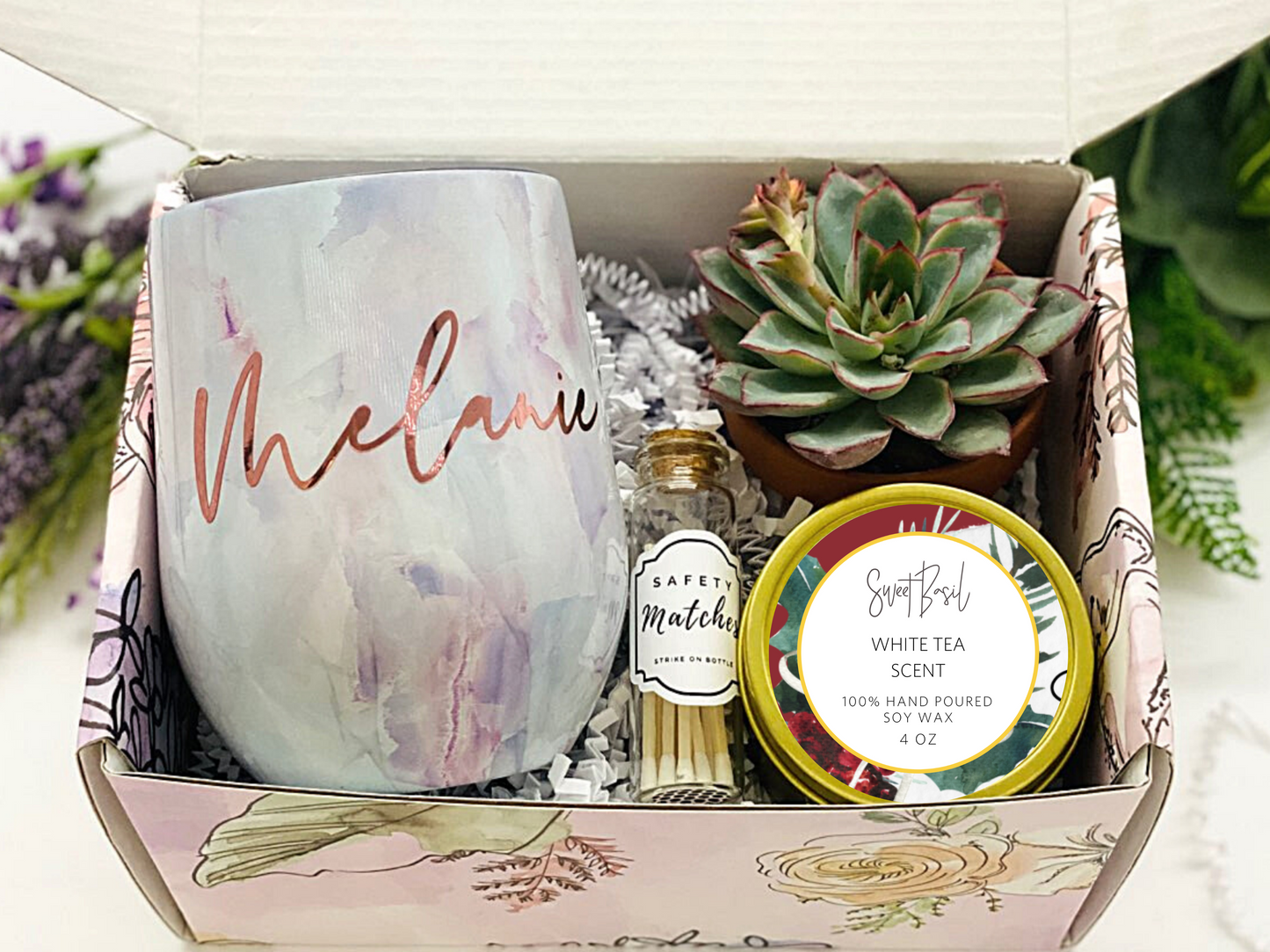 Gold Speckled Christmas Wreath Personalized Wine Tumbler